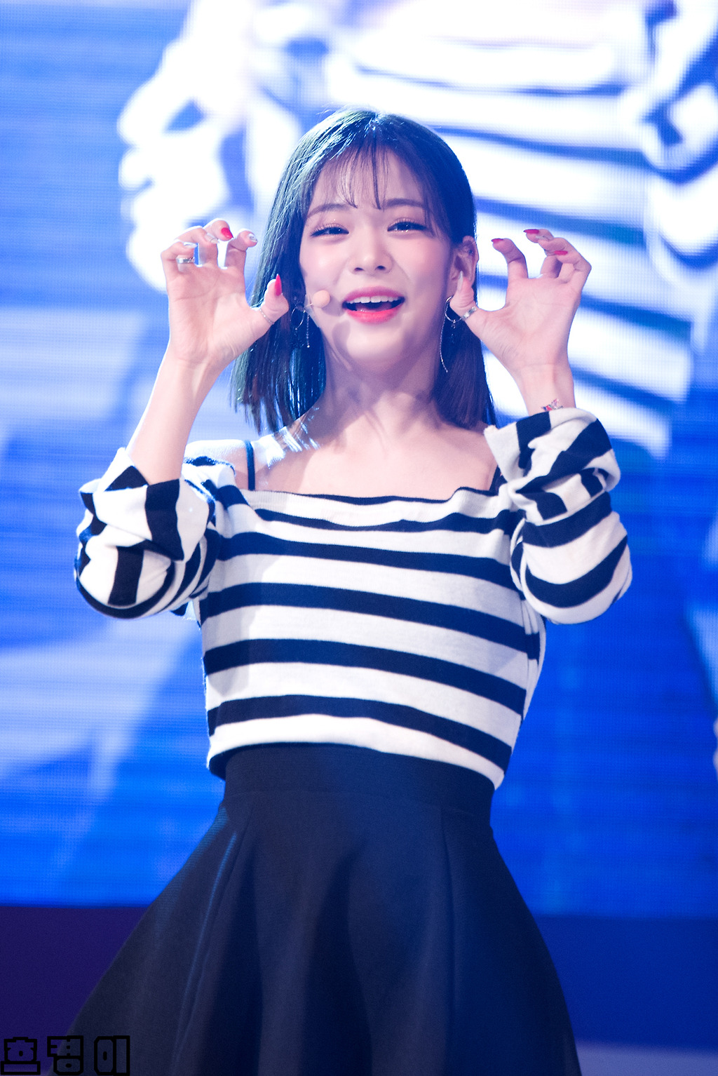 프로미스나인 단발 채영