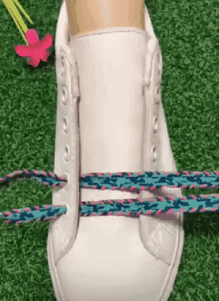 예쁜 신발끈 묶기