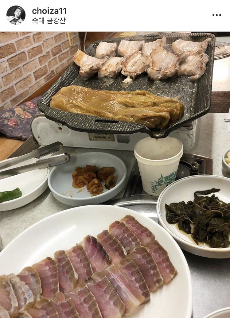 167720B0-CBAF-4C52-A077-F34D11E9F929.jpeg 맛집 검색이 따로 필요 없는 다듀 최자 인스타