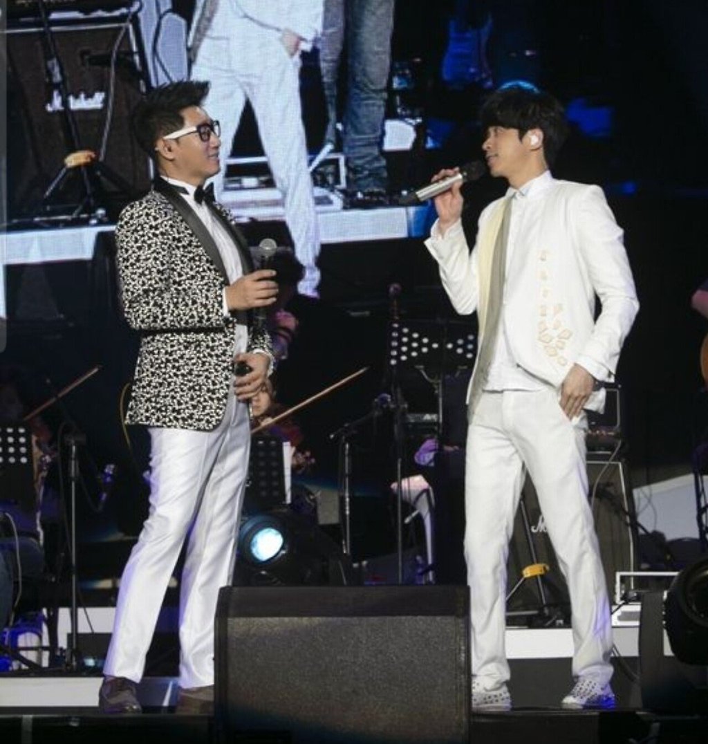 Screenshot_20191231-111050_Samsung Internet.jpg 지석진 해외에서의 인기