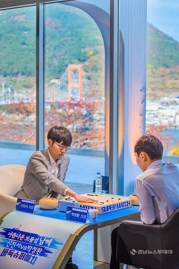 94407_96333_3812.jpg 국내 바둑대회에서 볼 수 있는 낭만