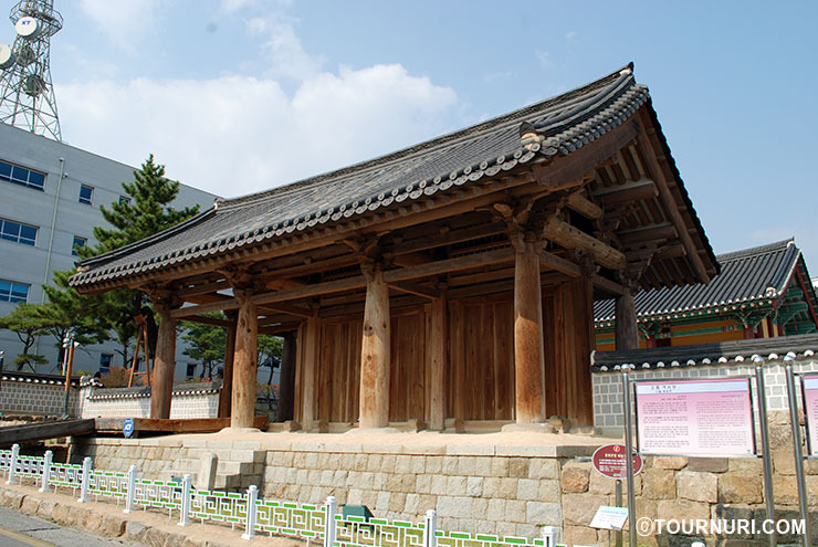 객사문