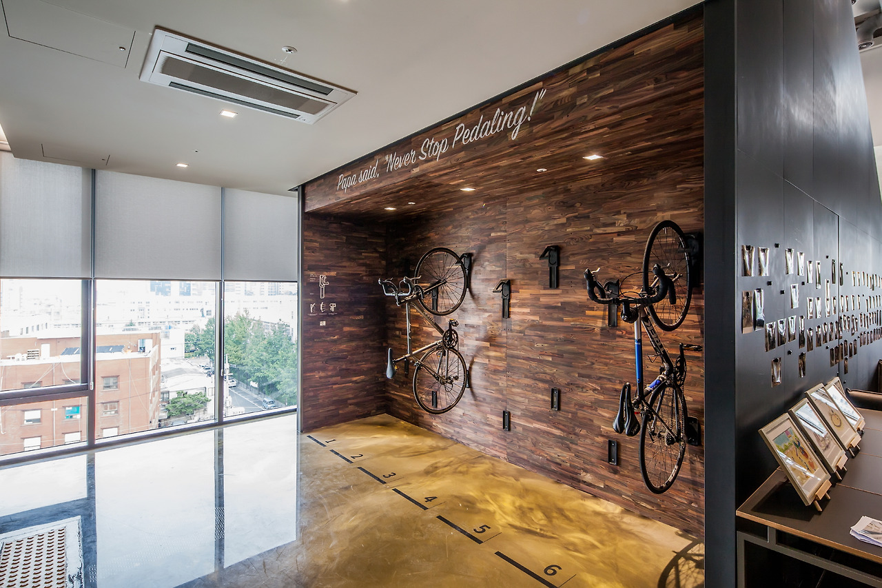 2열 자전거 보관소