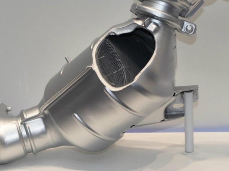 디젤 차량의 분진을 해결해 주는 DPF