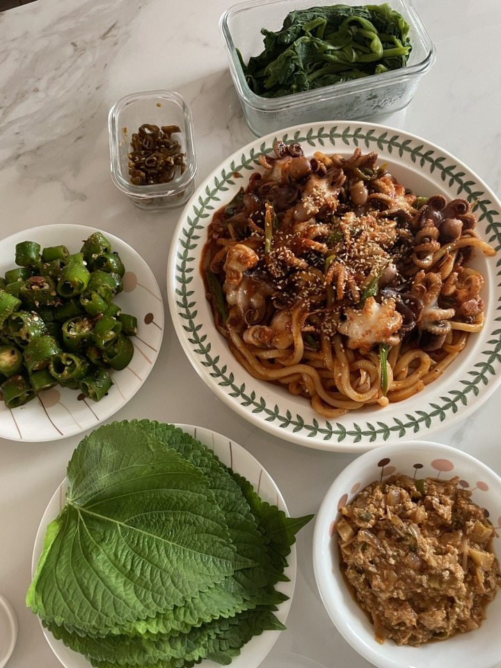 14화 그리워지는 건 음식보다는 손맛이겠지