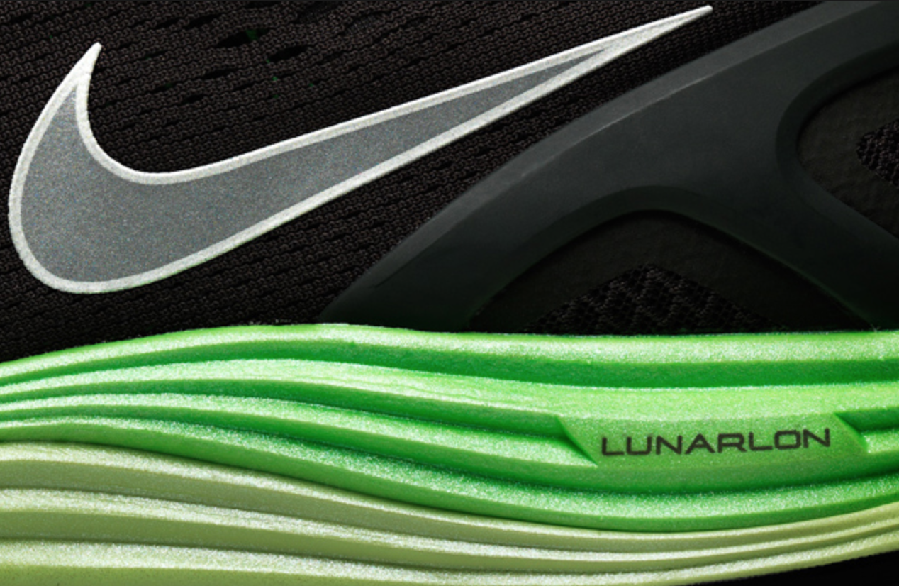 Материалы найк. Найк Lunarlon. Nike Lunarlon салатовый. Nike Lunarlon подошва. Найк лунарлон мужские.
