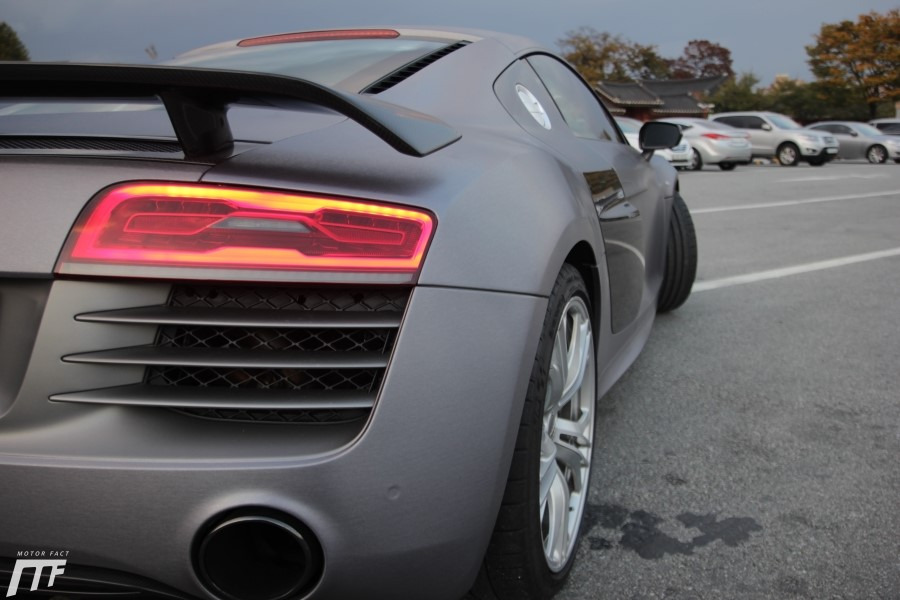 심장이 뛰더라...아우디 R8 V10 플러스 시승기