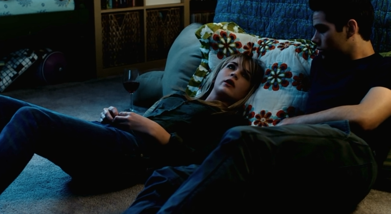 перви рас. перви рас. американские комедии. молодёжные комедии мелодрамы. перви рас.