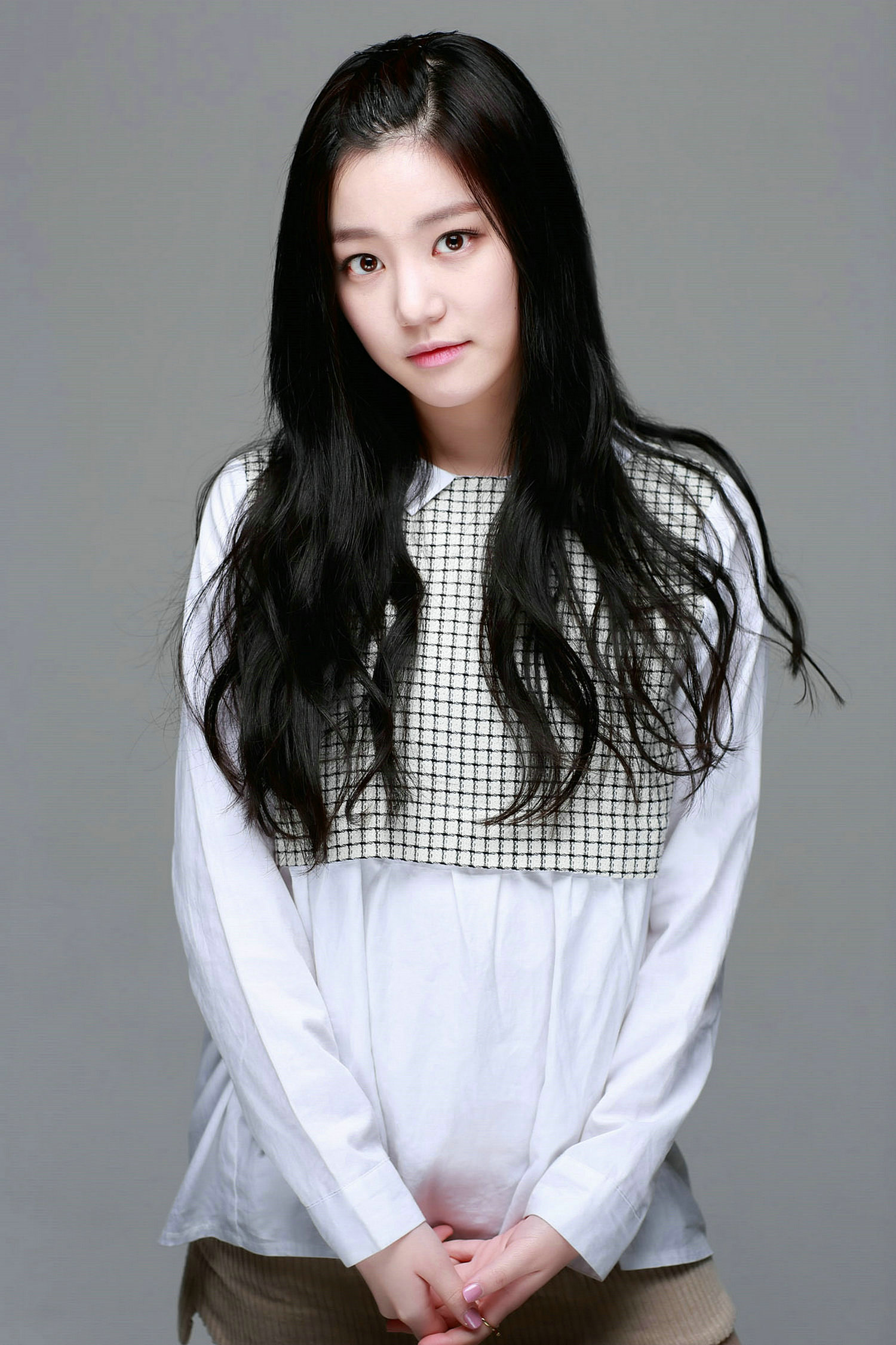 Ли ю-би. Чо хён чжэ и его жена ли ю ри. Кореан ли. Ли ю-ми. Ли ю-ми.