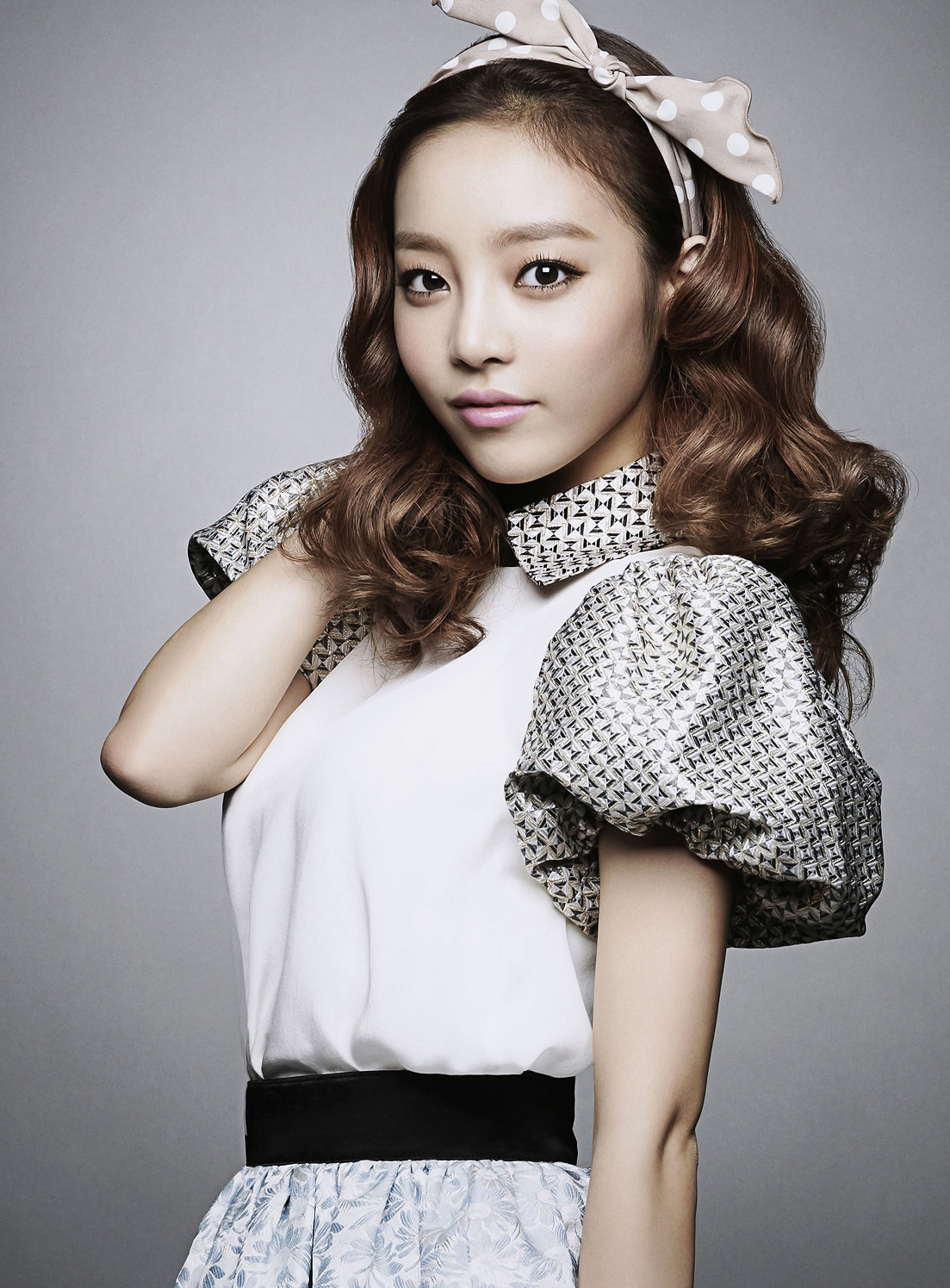 Koo hara. Хара певица. Певица харам. Чхве ха-ён. Гу хара певица корея.