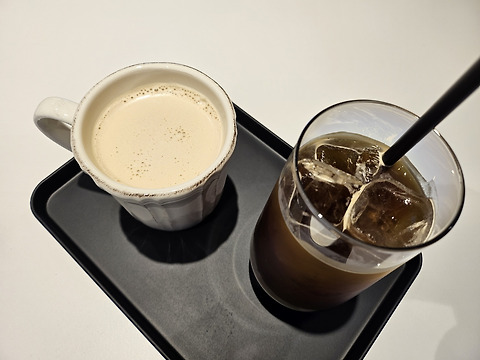 커피인류 방이점