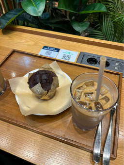커피앳웍스 여의도점
