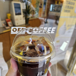 오프커피 종로점