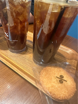 텐퍼센트커피 포항죽도점