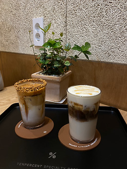텐퍼센트커피 제주올레시장점