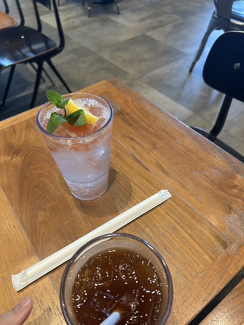 폴바셋 강남구청역점