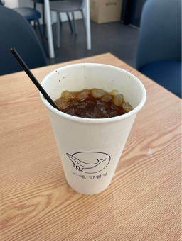 카페만월경 판교로점