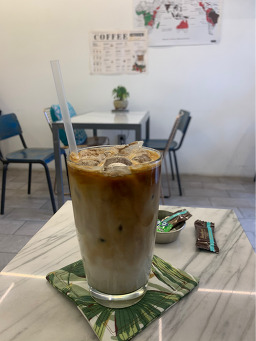 세미콜론