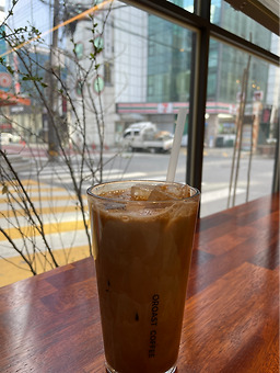 오로스트커피