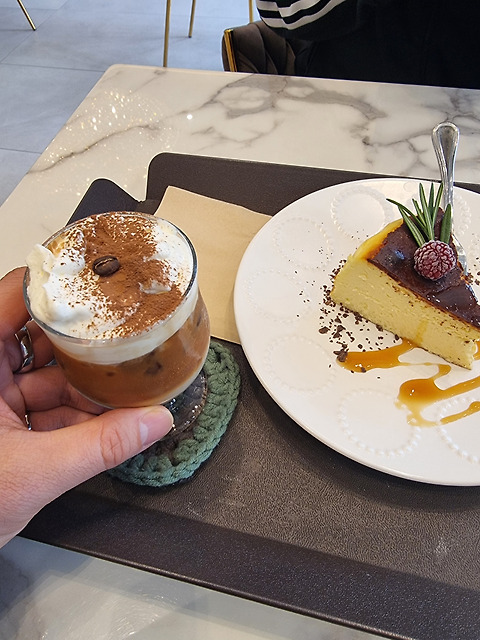 카페인더포레스트
