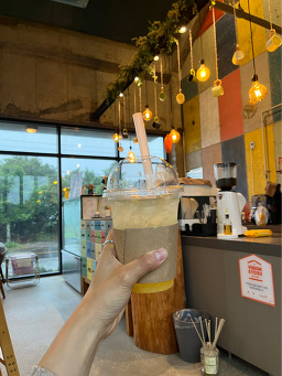 놀놀 플레이그라운드 카페