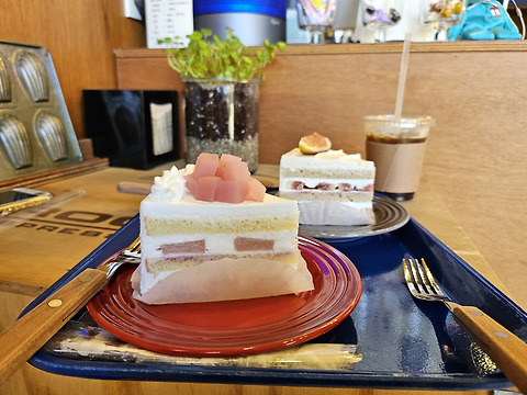 디디디