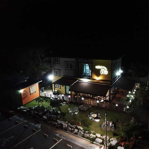 뤼