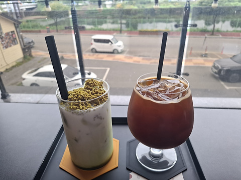 몰리프로스터리카페