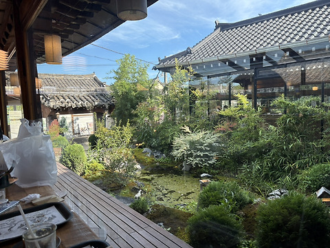 신라당 경주