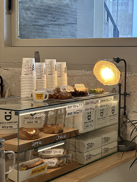 DYCAFE