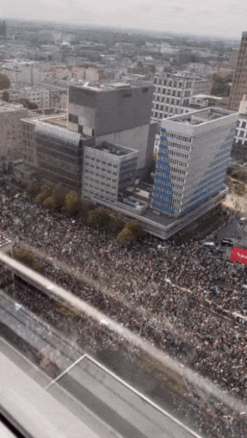 100만명이 모여 반정부 시위했다는 폴란드 근황
