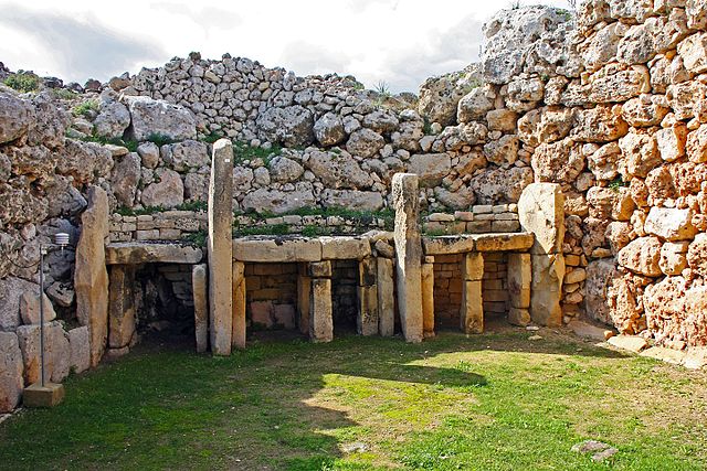 Ġgantija megalithic temple complex