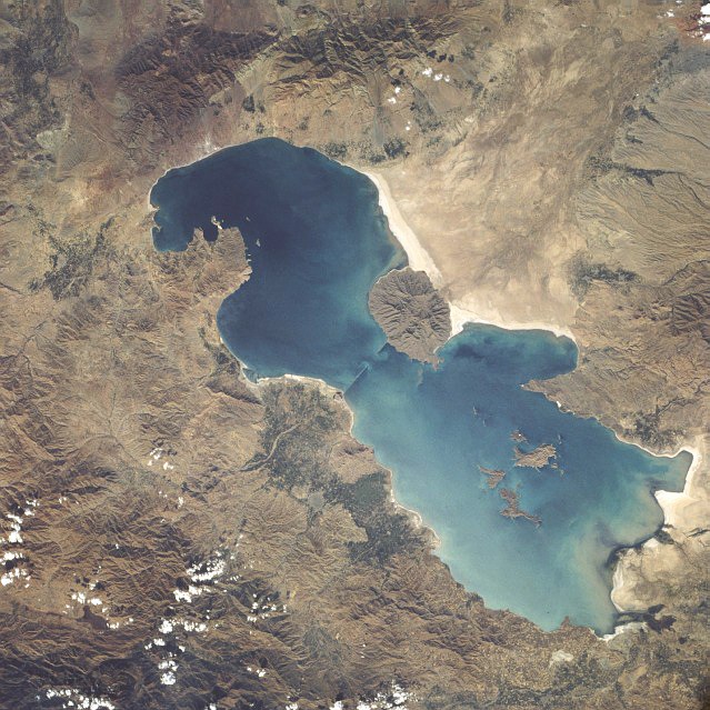 우르미아 호(Lake Urmia)