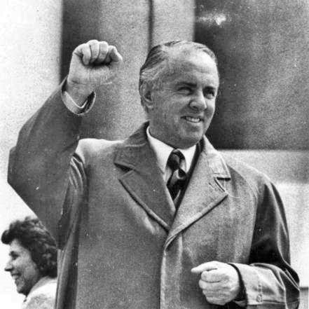 엔 베르 호자(Enver Hoxha)