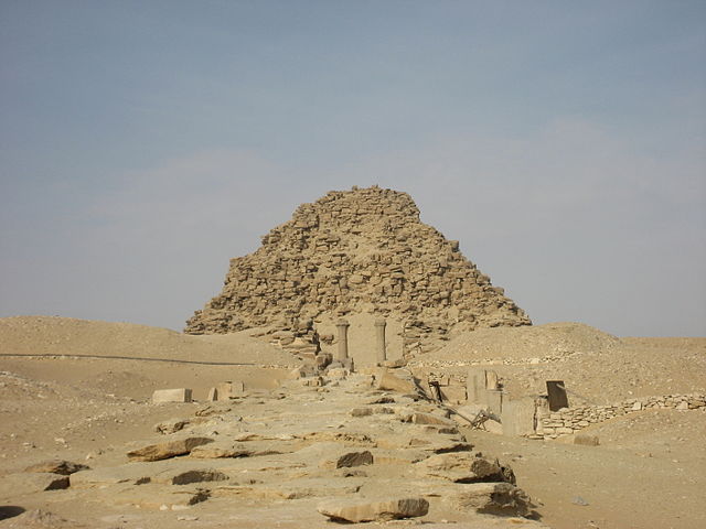 사후레의 피라미드(Pyramid of Sahure)