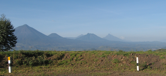 비룽가 산맥(Virunga Mountains)