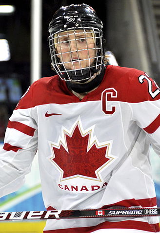 캐나다 여자 팀을 올림픽 4연패에 올려 놓은 헤일리 위큰하이저