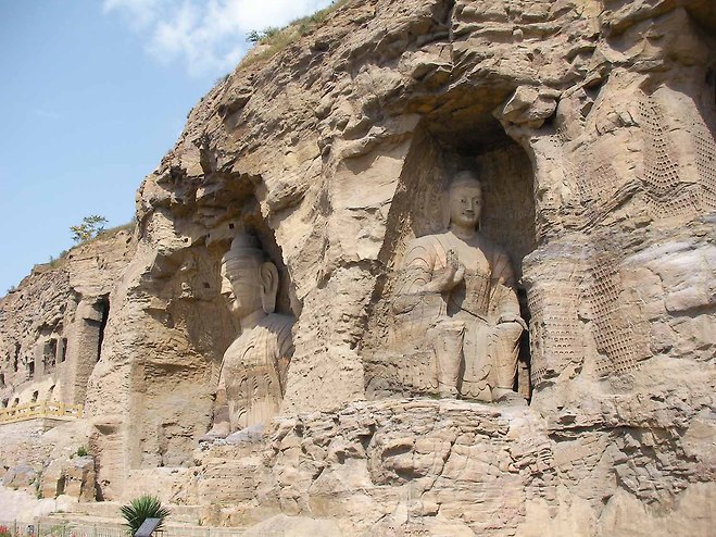 원강석굴(Yun-kang caves)