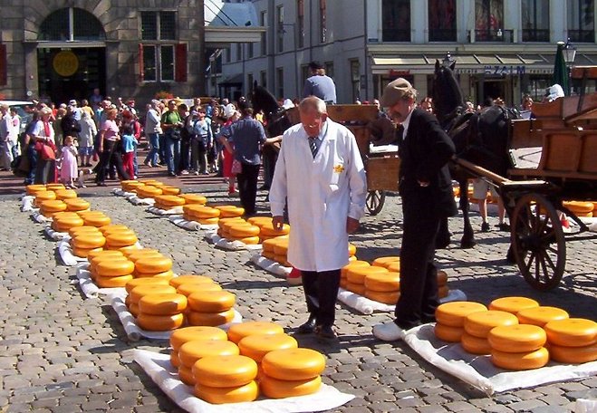 호우다의 치즈 시장