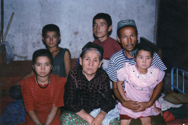 위구르족 가족