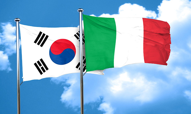 이탈리아와 한국의 국기