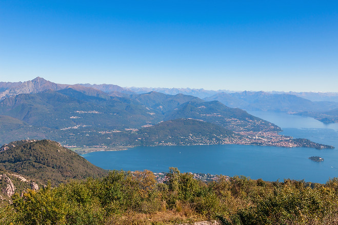 마조레 호(Lake Maggiore)