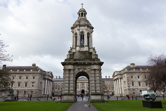 더블린대학교(University of Dublin)