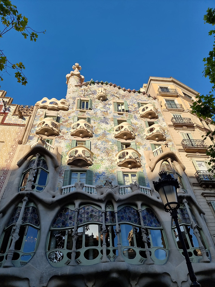 스페인 바르셀로나]빛과 곡선의 가우디