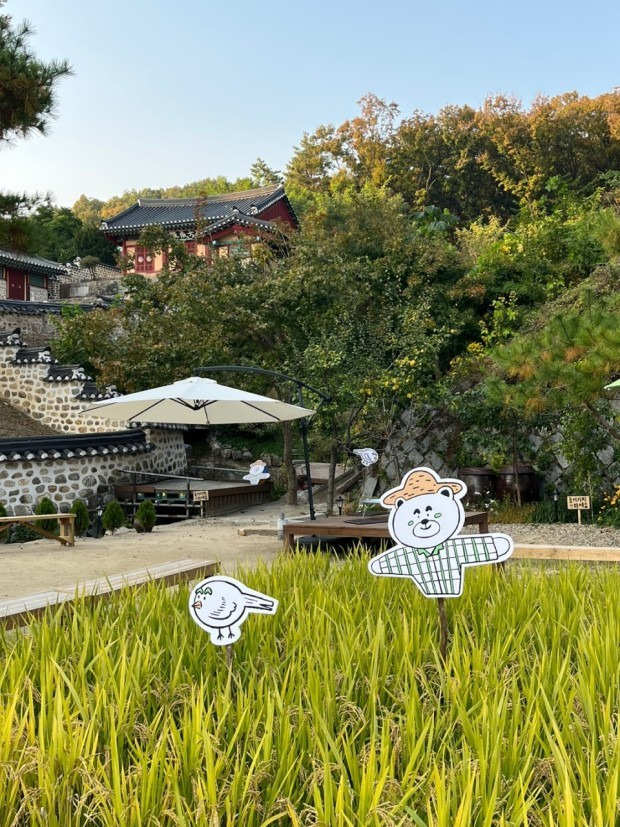 쌀베이커리카페 흥만소 매장 사진