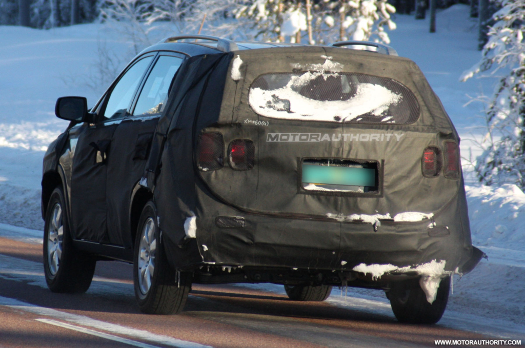 KIA XM (Sorento) SUV spyshot