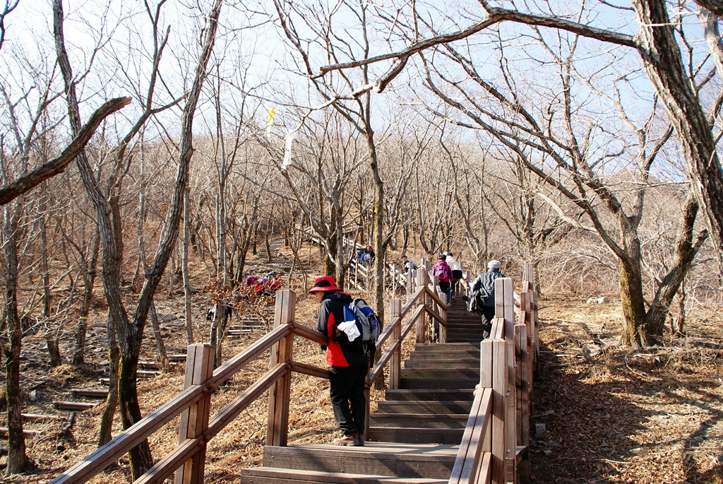 가지산 죽음의 596계단