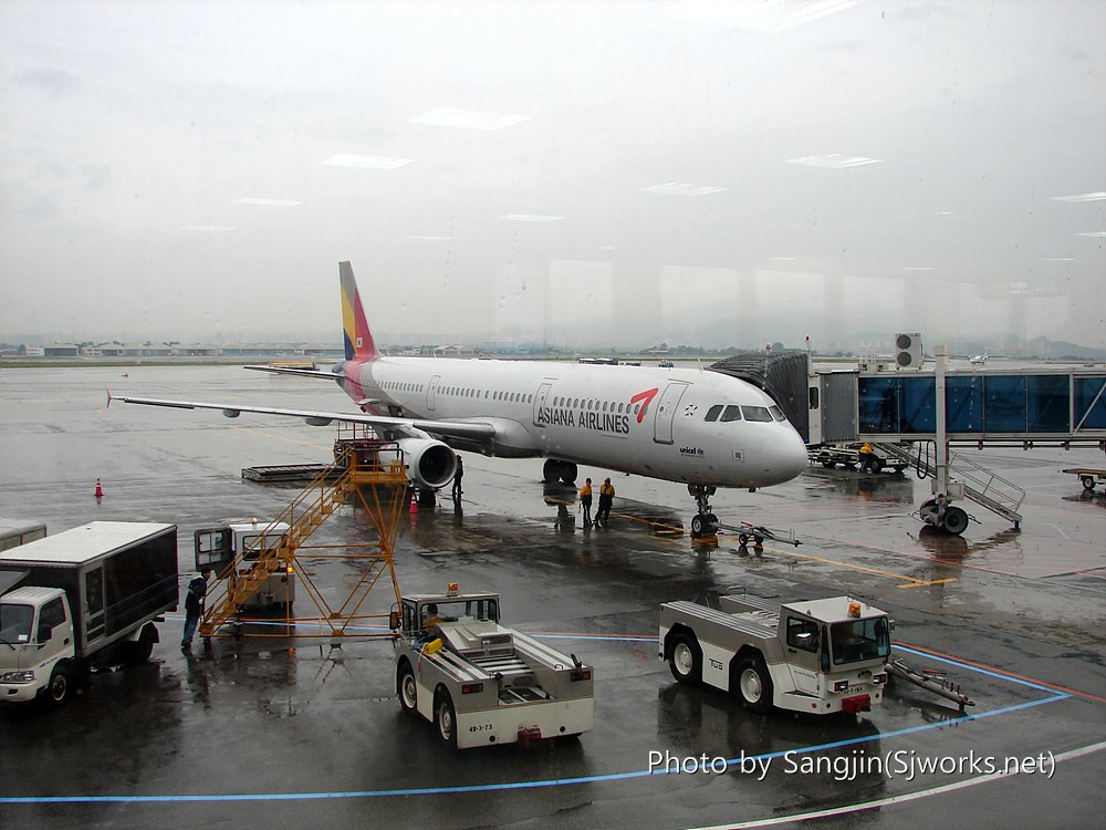 아시아나 A321-100