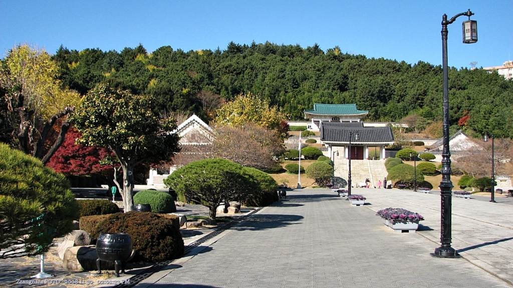 부산충렬사
