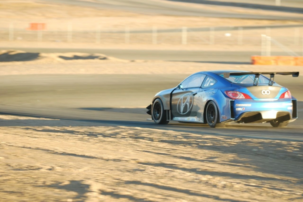 제네시스 쿠페 Rhys Millen Racing